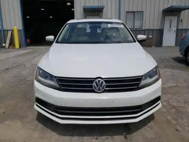 3VWDB7AJ0HM327886 2017 VOLKSWAGEN JETTA-4