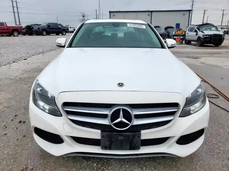55SWF4JB2JU257937 2018 MERCEDES-BENZ C-CLASS-4