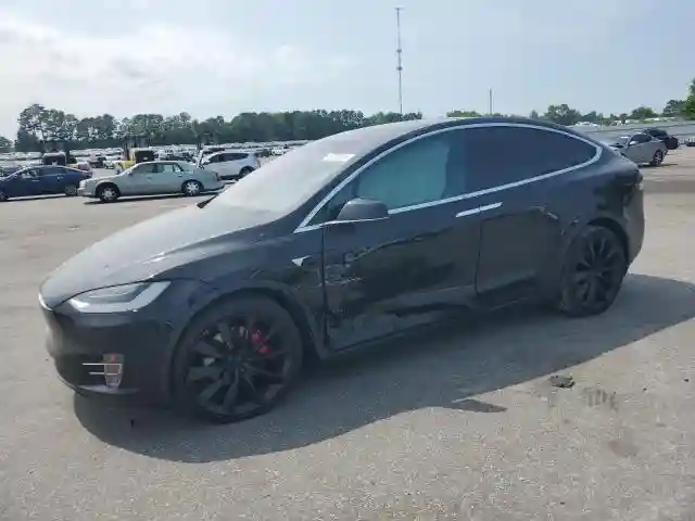 5YJXCBE46KF190081 2019 TESLA MODEL X-0