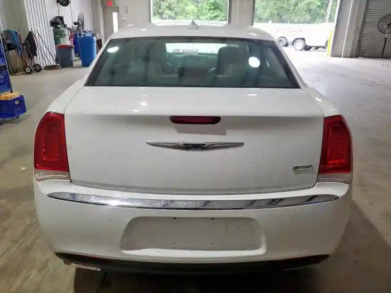 2C3CCAAG8FH875874 2015 CHRYSLER 300-5