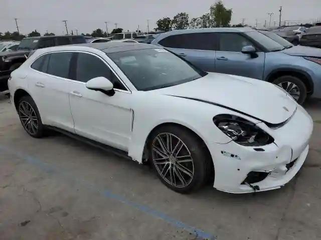 WP0CB2A76JL190224 2018 PORSCHE PANAMERA-3
