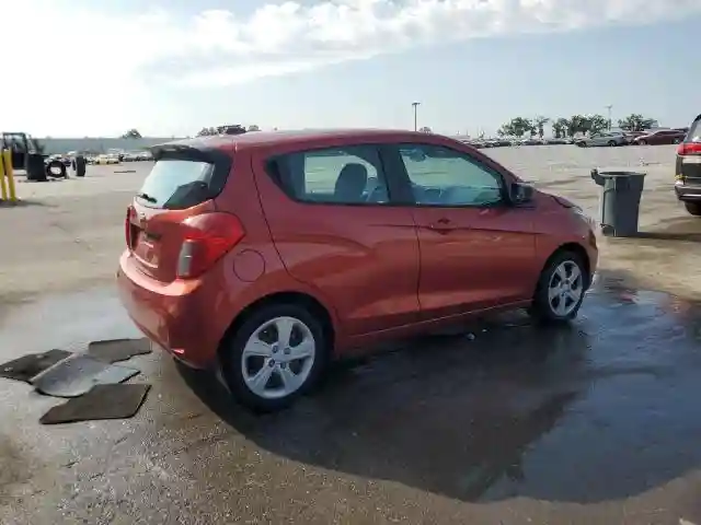 KL8CB6SA3MC227471 2021 CHEVROLET SPARK-2