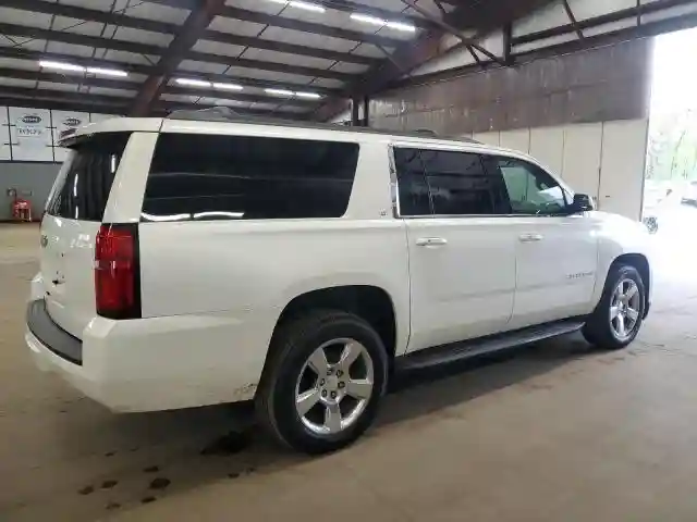 1GNSKJKC8FR147792 2015 CHEVROLET SUBURBAN-2