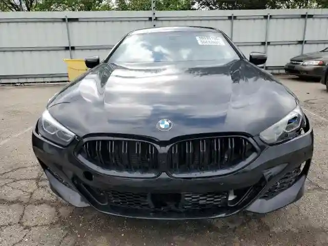 WBAGV8C02NCK08667 2022 BMW M8-4