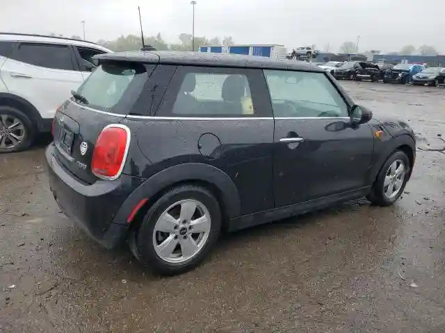 WMWXP5C51G2D13104 2016 MINI COOPER-2