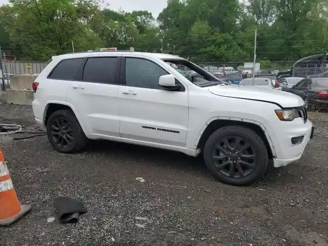 1C4RJFAG9KC601749 2019 JEEP GRAND CHEROKEE-3