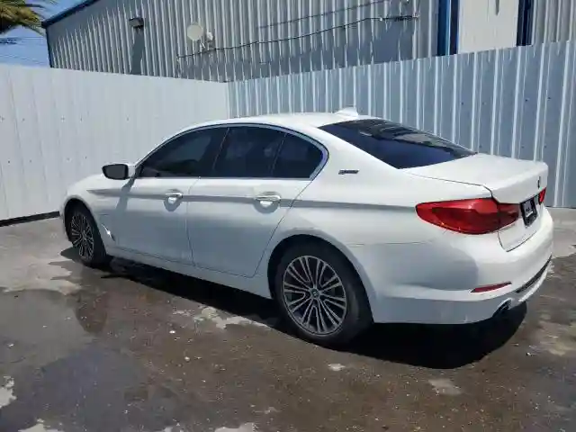 WBAJA9C58JB033781 2018 BMW 5 SERIES-1