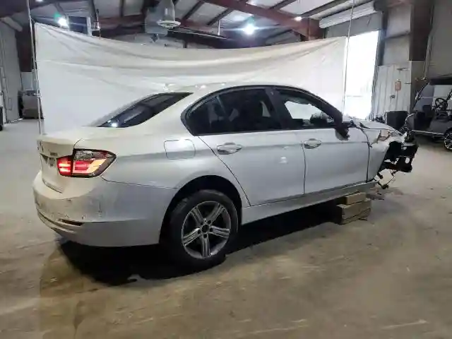 WBA3B5C55FF961191 2015 BMW 3 SERIES-2