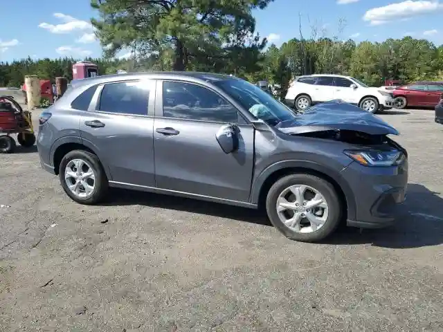 3CZRZ1H3XSM705089 2025 HONDA HR-V-3