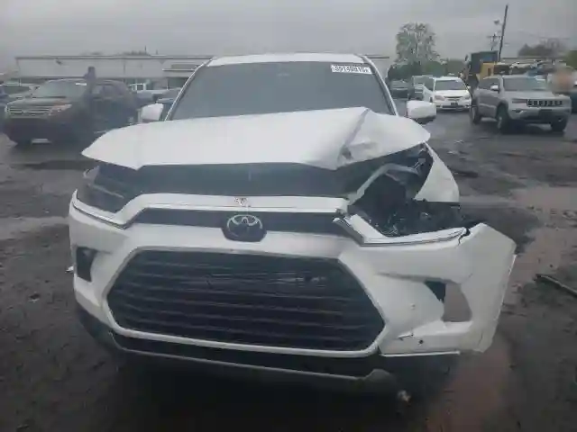 5TDAAAB56RS056857 2024 TOYOTA GRAND HIGH-4