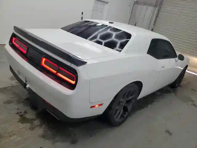 2C3CDZJG2MH583808 2021 DODGE CHALLENGER-2