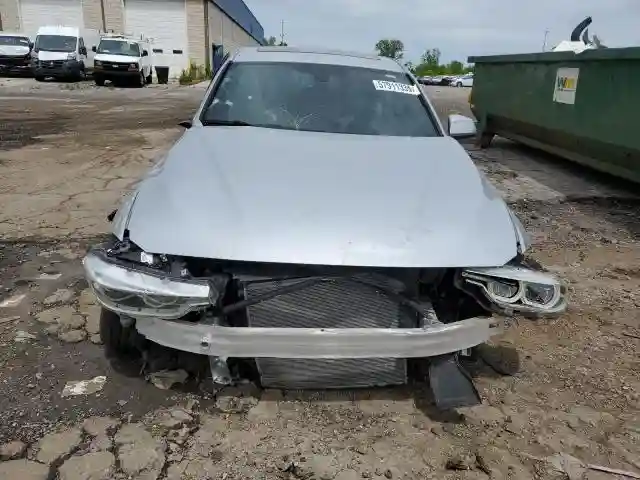 WBA8B7G52GNT95994 2016 BMW 3 SERIES-4