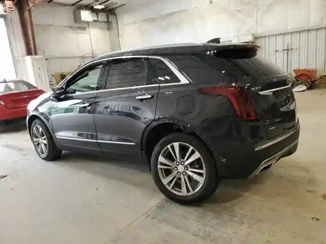 1GYKNFRS0RZ731290 2024 CADILLAC XT5-1