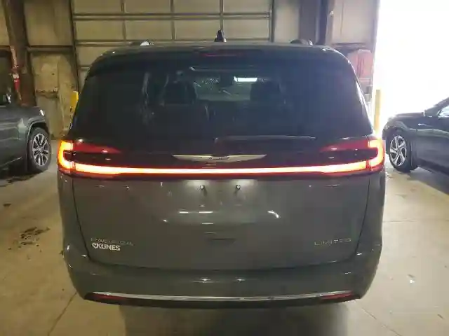 2C4RC1GG0PR529598 2023 CHRYSLER PACIFICA-5