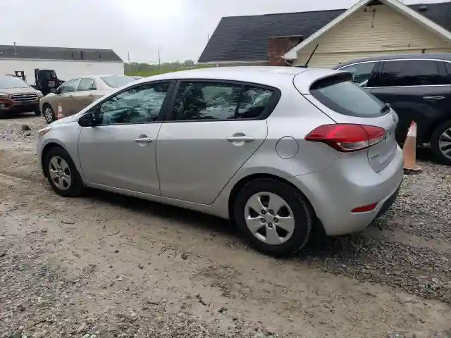 KNAFK5A84H5672998 2017 KIA FORTE-1