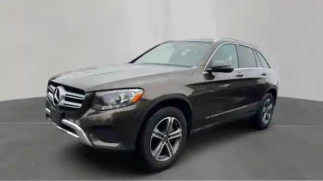 WDC0G4KB0JV065270 2018 MERCEDES-BENZ GLC-CLASS-1