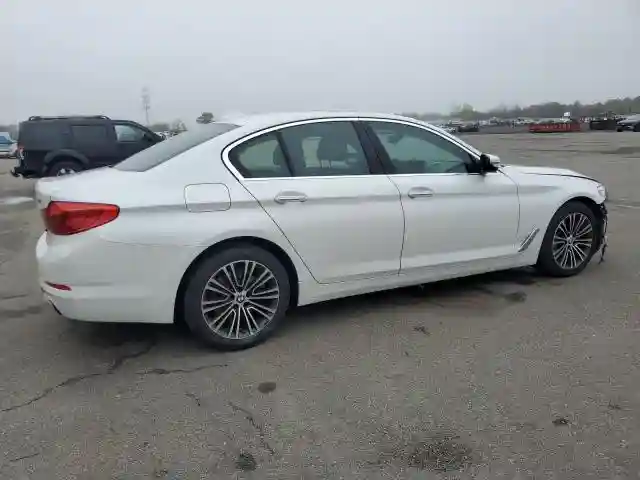WBAJA7C30HG906603 2017 BMW 5 SERIES-2