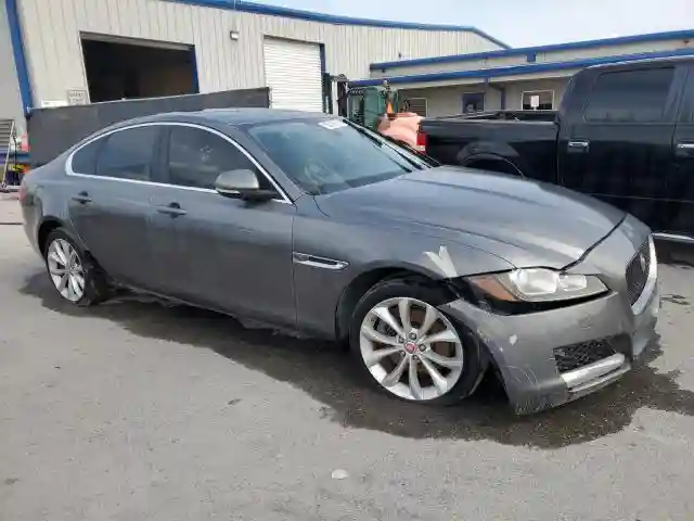 SAJBD4BNXHCY42630 2017 JAGUAR XF-3
