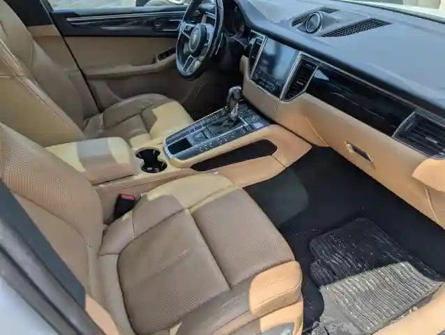 WP1AB2A53JLB30292 2018 PORSCHE MACAN-4