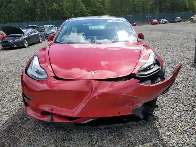 5YJ3E1EA4JF022155 2018 TESLA MODEL 3-4