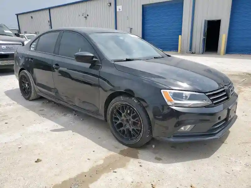 3VWD17AJ5GM327674 2016 VOLKSWAGEN JETTA-3
