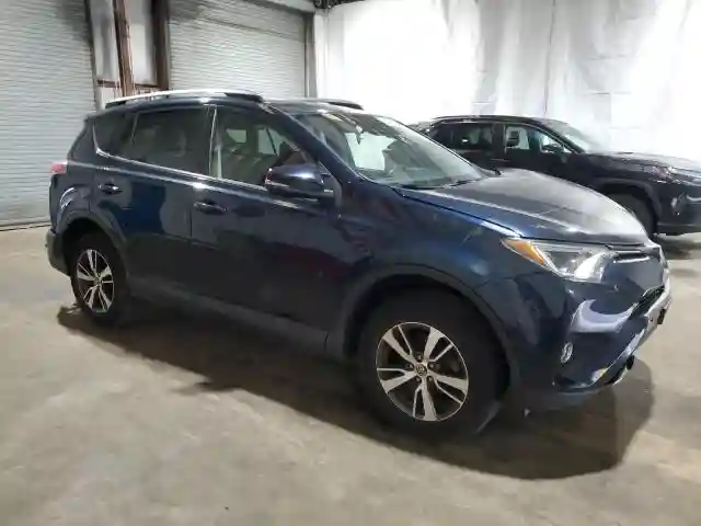 JTMRFREV3JJ239519 2018 TOYOTA RAV4-3