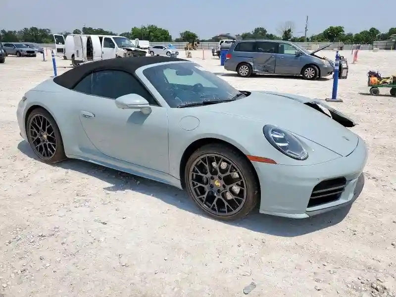 WP0CA2A93SS235082 2025 PORSCHE 911-3