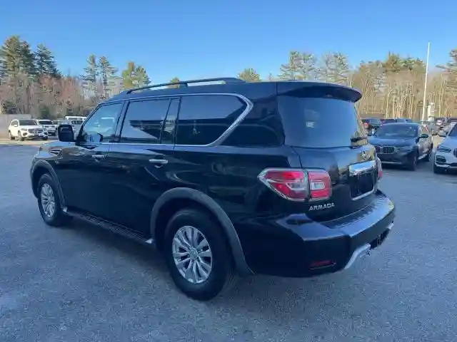 JN8AY2NC9H9501489 2017 NISSAN ARMADA-2