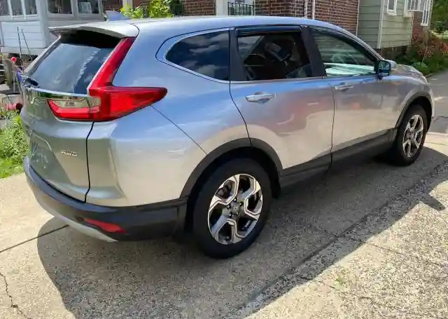2HKRW2H56HH604121 2017 HONDA CRV-3