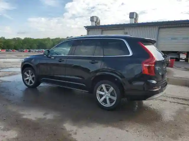 YV4102PK8N1860850 2022 VOLVO XC90-1