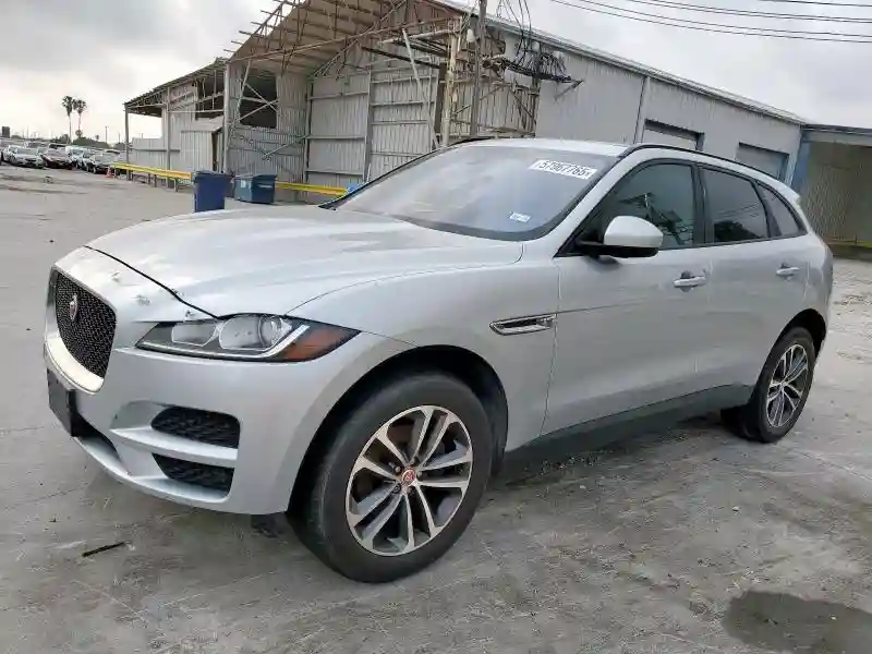 SADCJ2BN8HA092712 2017 JAGUAR F-PACE-0