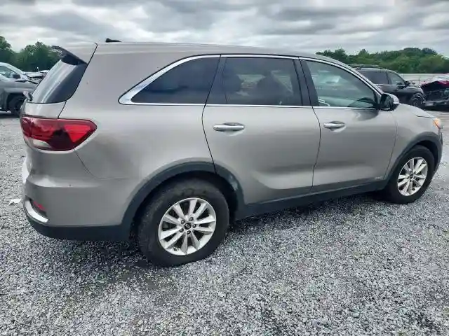 5XYPGDA55KG440823 2019 KIA SORENTO-2