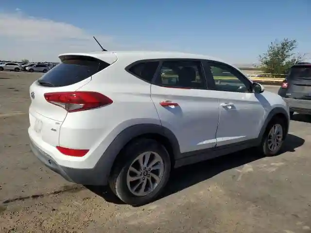 KM8J2CA47JU710469 2018 HYUNDAI TUCSON-2