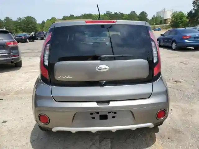 KNDJP3A58J7513081 2018 KIA SOUL-5
