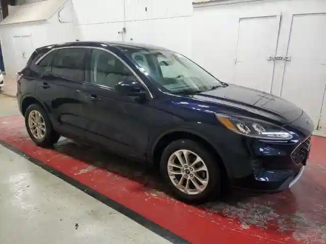 1FMCU0G6XMUA67758 2021 FORD ESCAPE-3