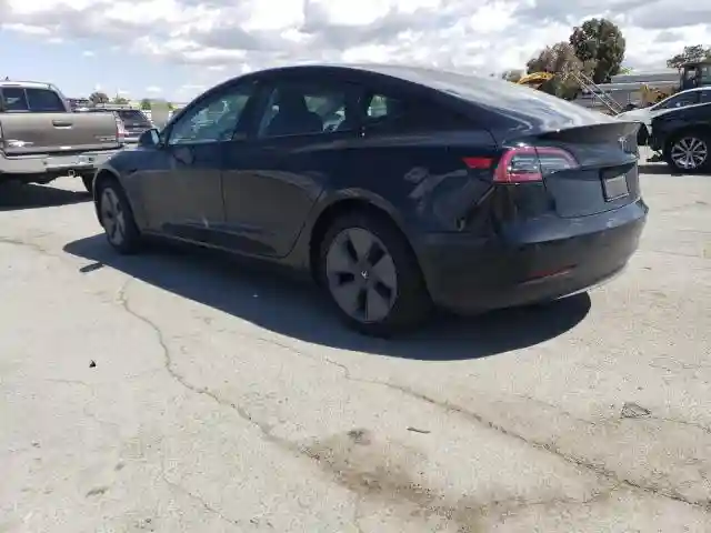 5YJ3E1EA7NF301895 2022 TESLA MODEL 3-1