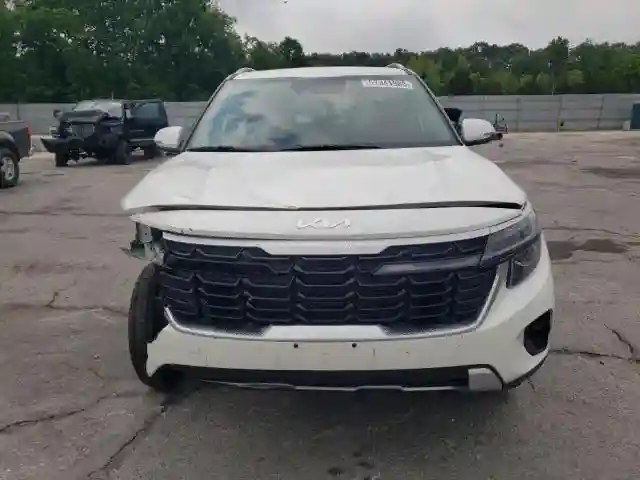 KNDERCAA3S7688770 2025 KIA SELTOS-4