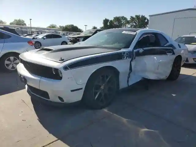 2C3CDZBT4HH531632 2017 DODGE CHALLENGER-0