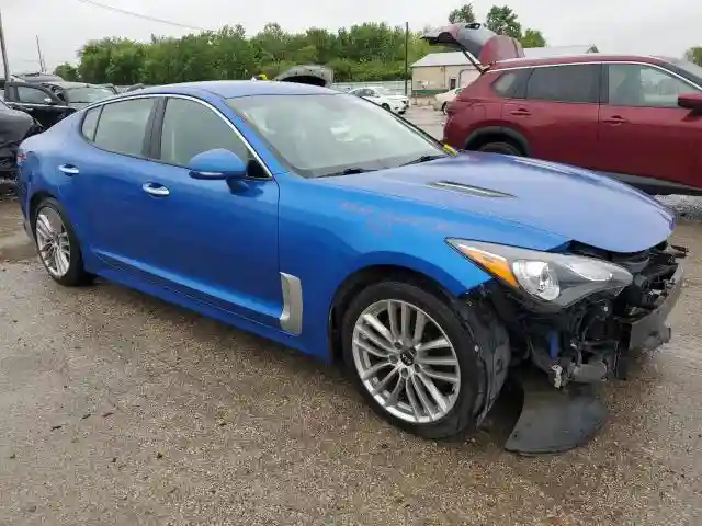 KNAE15LA8J6020920 2018 KIA STINGER-3