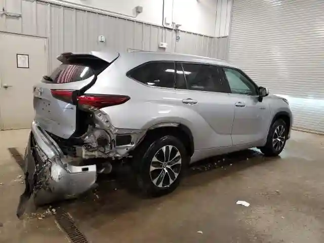 5TDHBRCH4MS514939 2021 TOYOTA HIGHLANDER-2