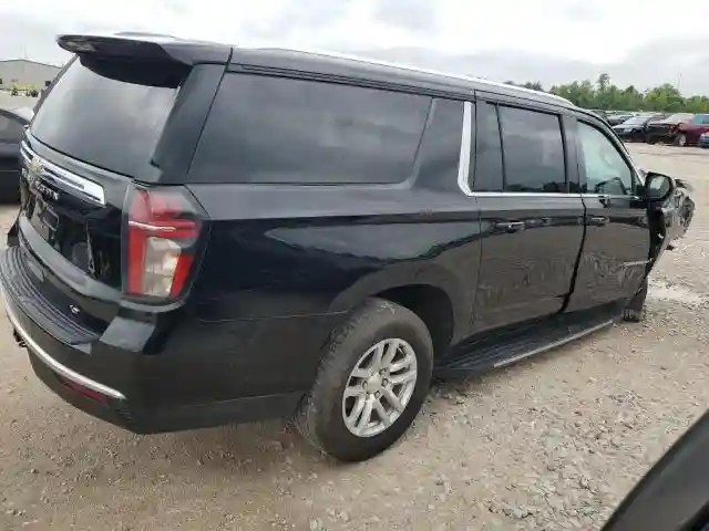 1GNSKCKD8NR242551 2022 CHEVROLET SUBURBAN-2