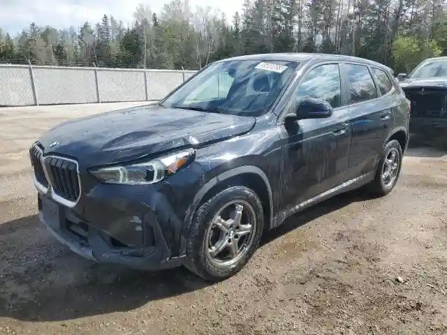 WBX73EF04P5W99465 2023 BMW X1-0