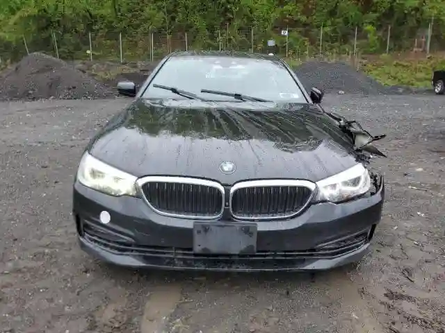 WBAJA7C37HWA70846 2017 BMW 5 SERIES-4