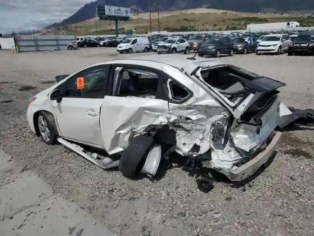 JTDKN3DU2F0408291 2015 TOYOTA PRIUS-1