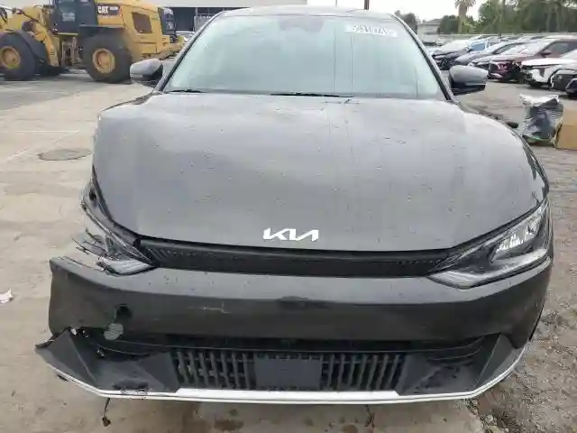 KNDC34LB2P5158488 2023 KIA EV6 LIGHT-4