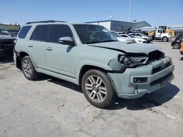JTEAU5JRXN5262715 2022 TOYOTA 4RUNNER-3
