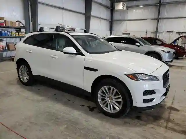 SADCK2BN4HA088766 2017 JAGUAR F-PACE-3