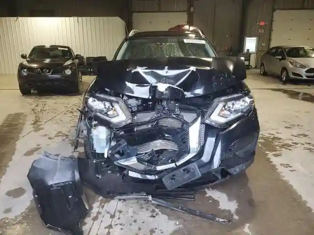 KNMAT2MV6KP553713 2019 NISSAN ROGUE-4