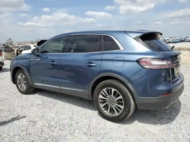 2LMPJ8K92KBL24090 2019 LINCOLN NAUTILUS-1