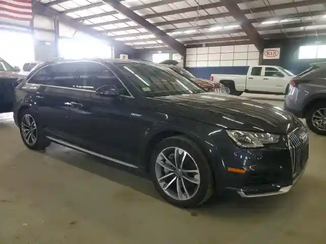 WA17NAF40KA010700 2019 AUDI A4-3